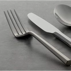 Oneida 18/10 Stainless Steel 20-Piece Flatware Set | Diameter -Le Creuset shop 51lqazkzzms. ac sl1200