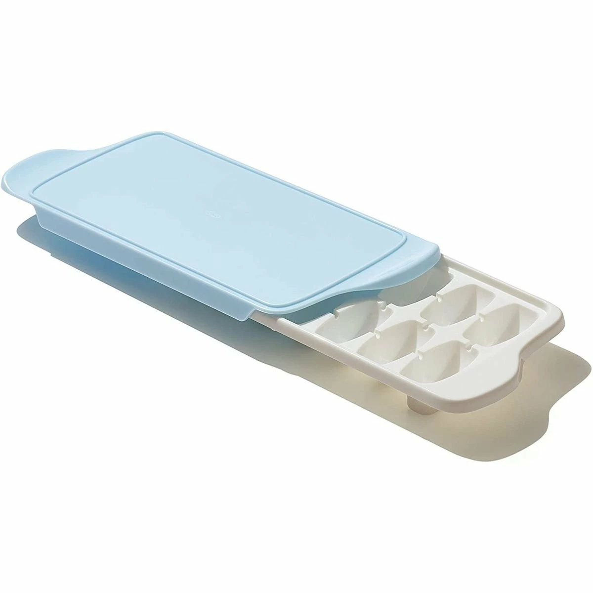 OXO Good Grips Covered Ice Cube Tray 3 OXO Good Grips Covered Ice Cube Tray