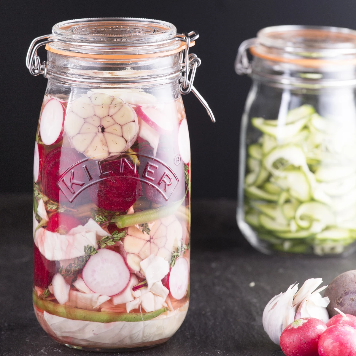 Kilner Swing Top Round Glass Jar | 1.5L 3 Kilner Swing Top Round Glass Jar | 1.5L - Image 2