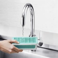 OXO Good Grips Covered Ice Cube Tray | Small Cubes -Le Creuset shop gg 11154300 4