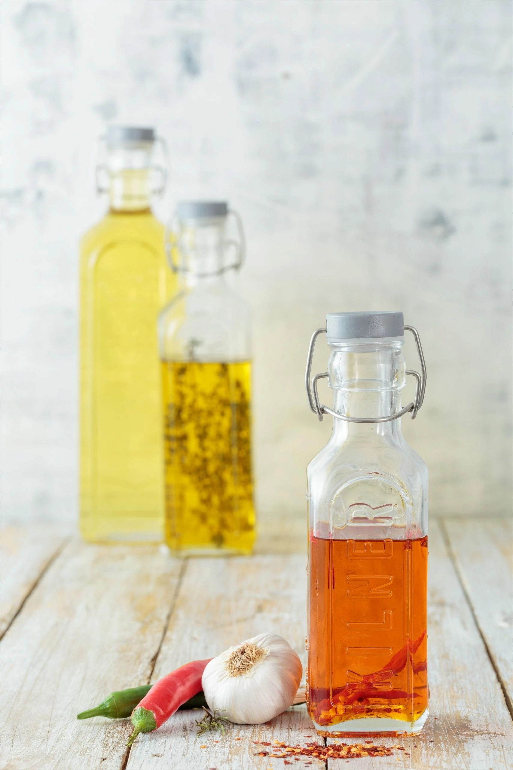 Kilner Swing Top Glass Bottle | 20oz 5 Kilner Swing Top Glass Bottle | 20oz - Image 3