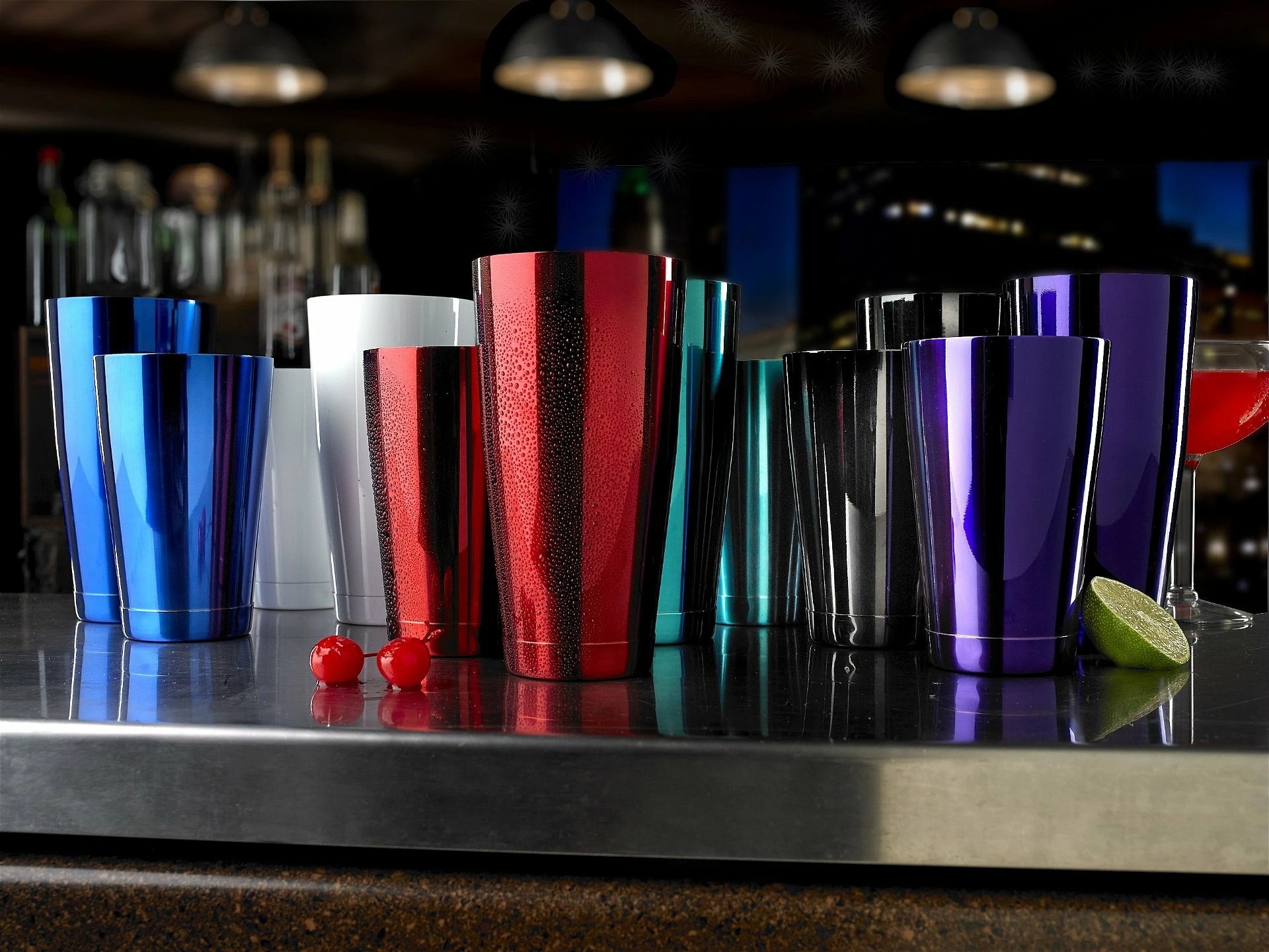 Mercer Barfly 28oz Shaker/Tin | Blue 7 Mercer Barfly 28oz Shaker/Tin | Blue - Image 5