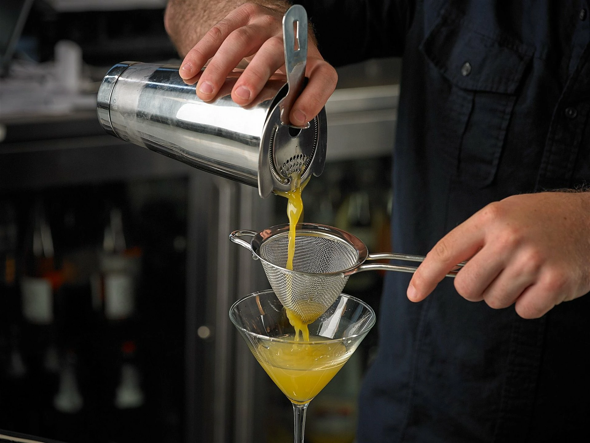 Mercer Barfly Fine Mesh Strainer | Stainless Steel 7 Mercer Barfly Fine Mesh Strainer | Stainless Steel - Image 5